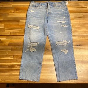 Old navy ripped mom jeans